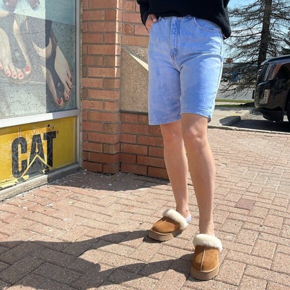 5ive Jungle & Co Women's Jean Shorts (5) - Picture 3 of 10